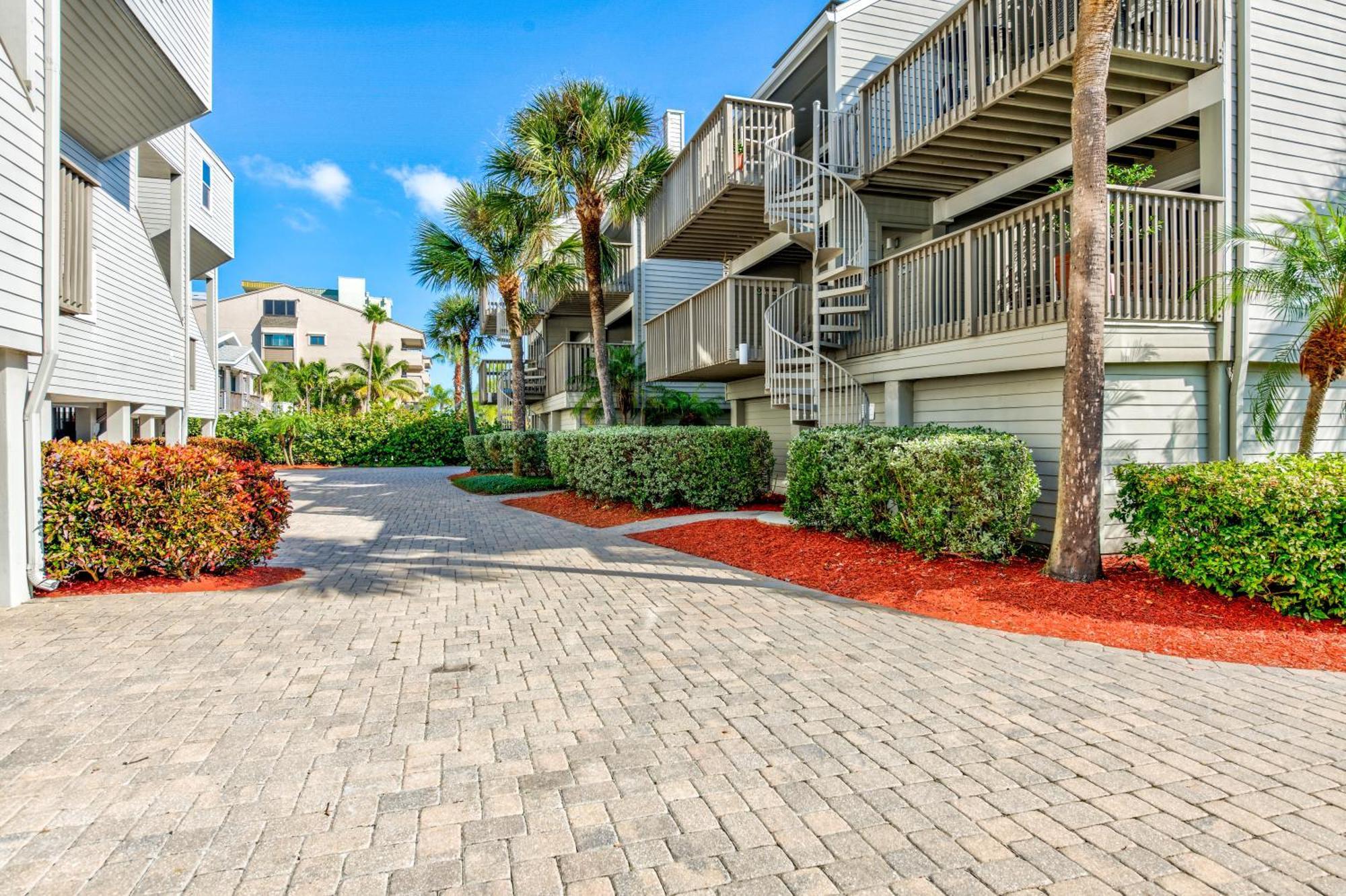 Pelican Pointe 2A Clearwater Beach Exterior photo