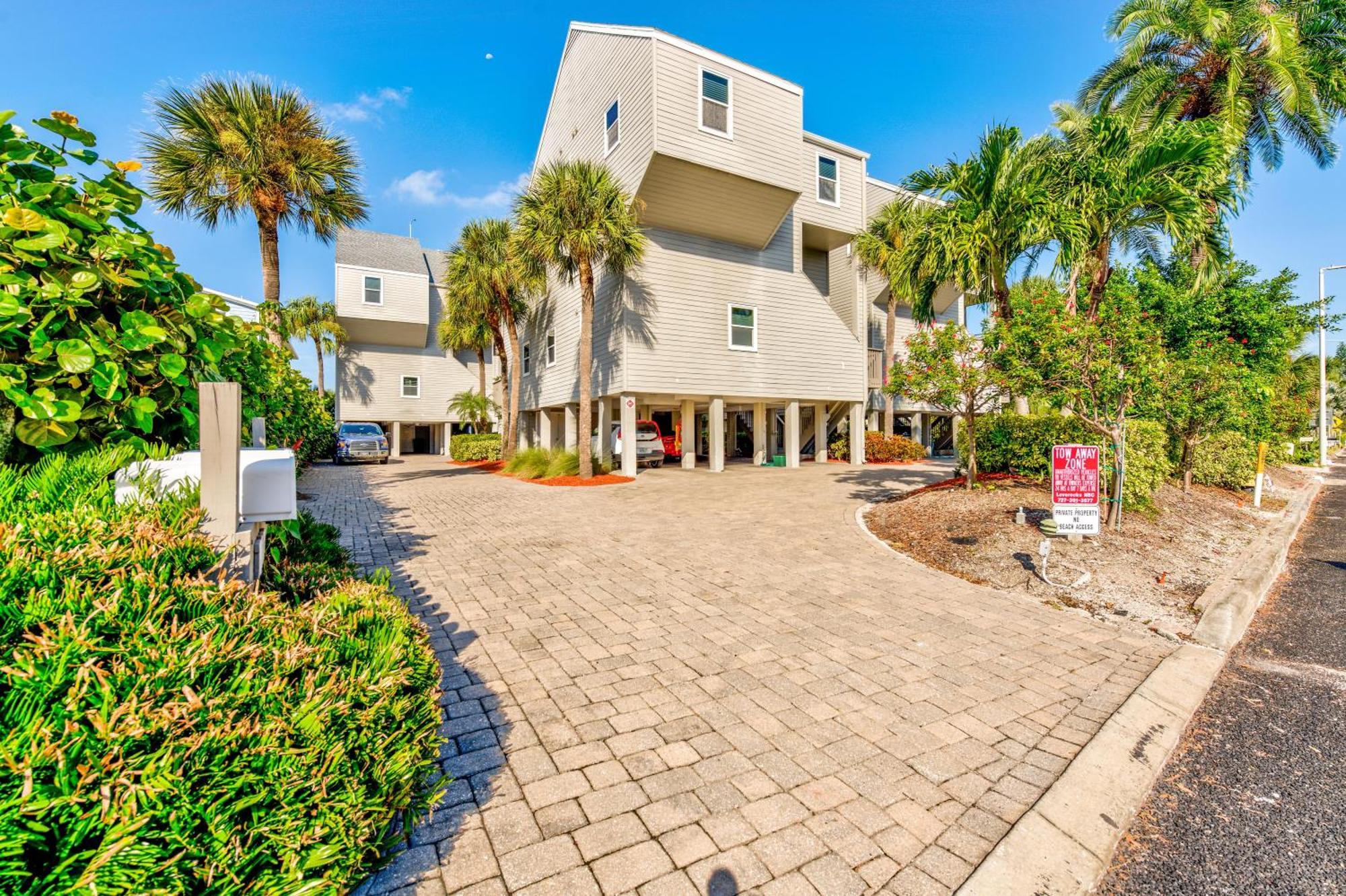 Pelican Pointe 2A Clearwater Beach Exterior photo